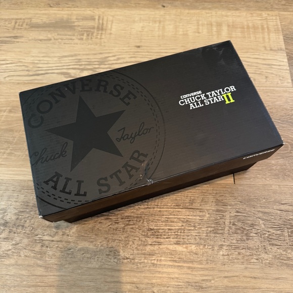 Women's Converse Chuck Taylor II Gray & White Size Women 7.5 New in Box - Picture 8 of 8